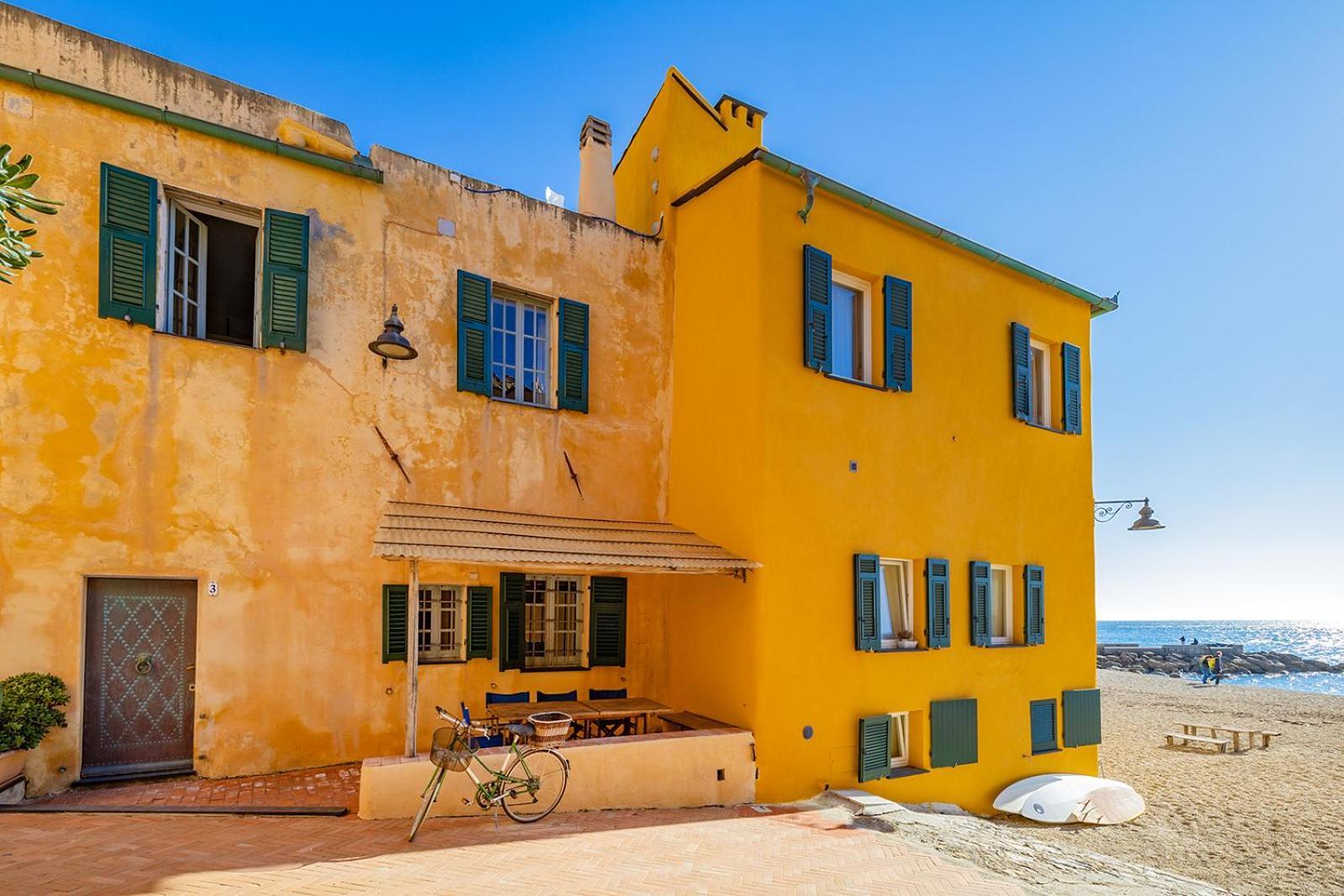Casa Saracena Fronte Mare Villa Varigotti Exterior photo